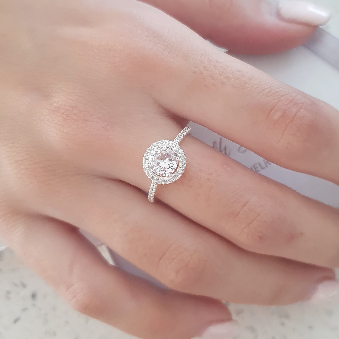 Isabella 925 Sterling Silver CZ Stones Solitaire Ring (Allow 7-14 Days)